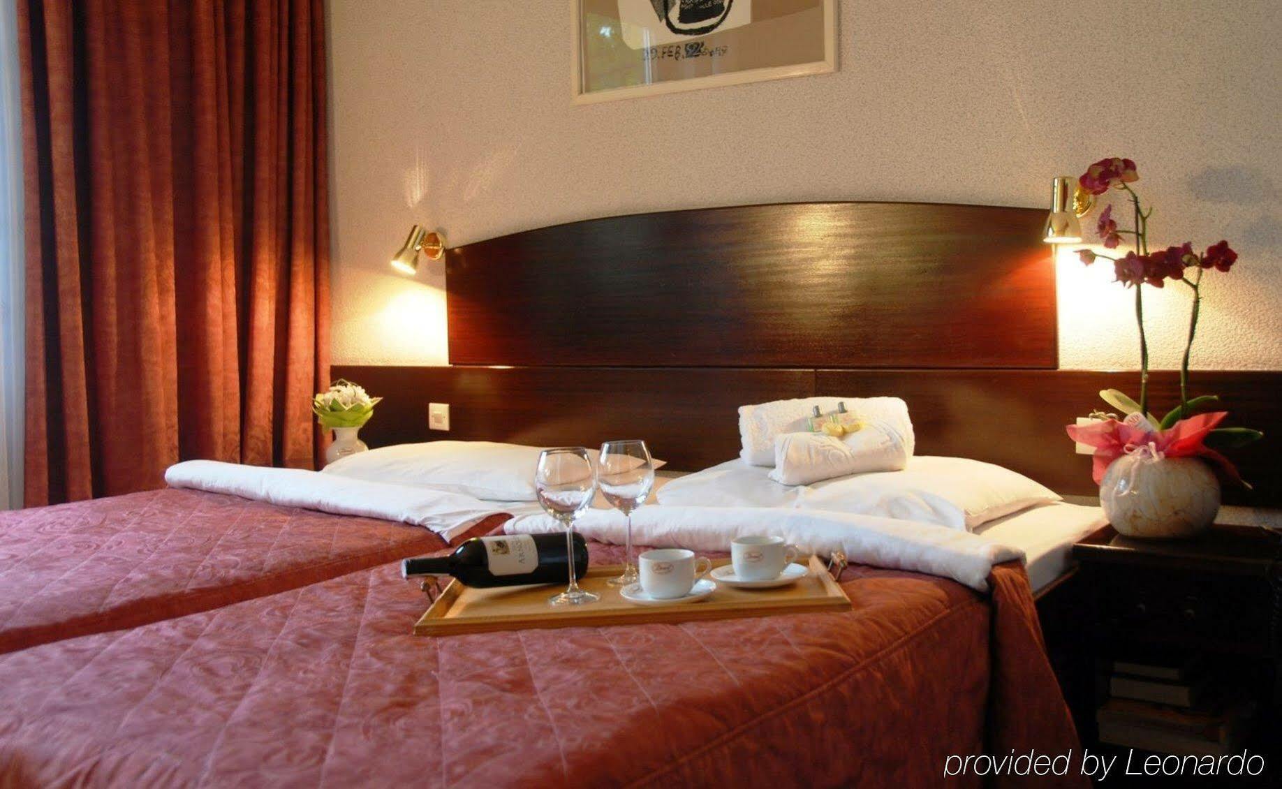 Go Cracow Resort Cracovia Esterno foto